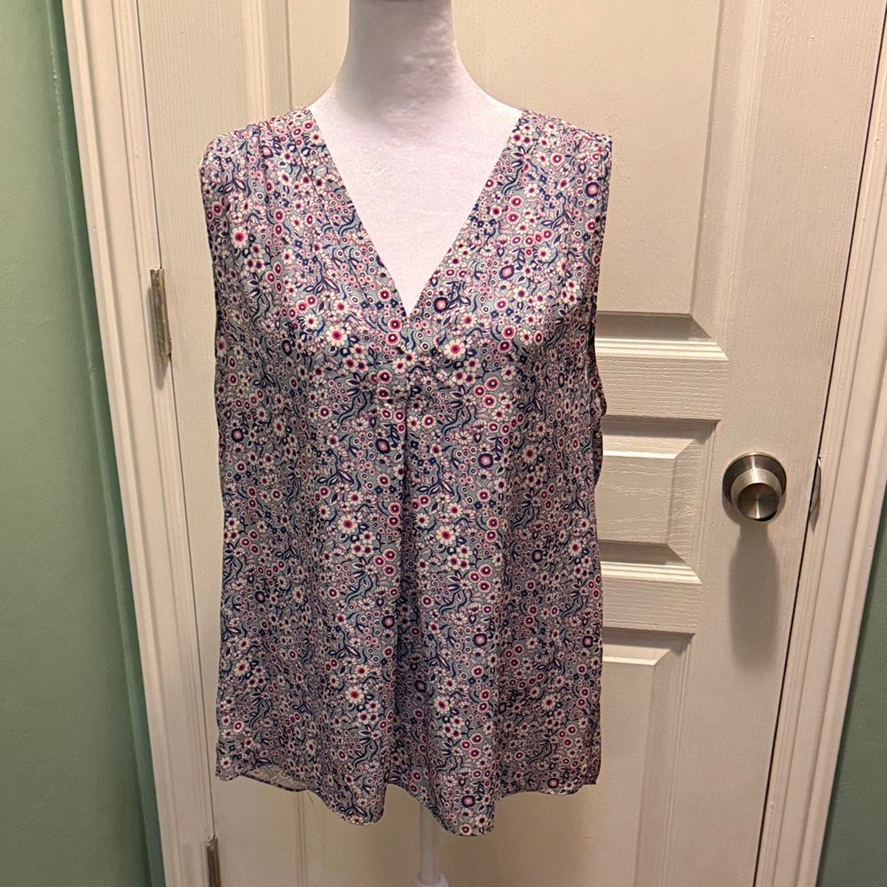 Floral V-Neck Blouse